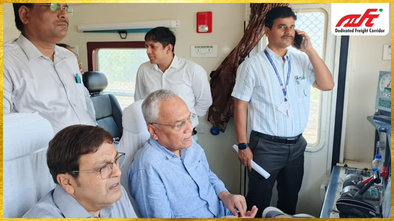 Praveen Kumar inspects Pt. Deen Dayal Upadhyaya--New Chiraila Pauthu section